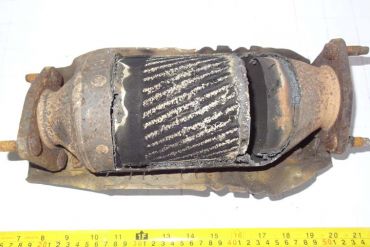 Викуп каталізатора CRX OLD SMALL SPOT Марка автомобіля Honda     Вставка каталізатора Кераміка Тип палива Бензин