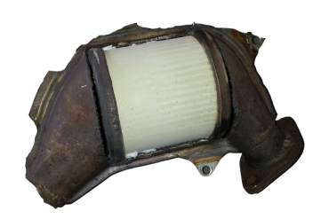 Викуп каталізатора FCFF4 4201 / 2 Sensor Марка автомобіля Subaru     Вставка каталізатора Кераміка Тип палива Бензин