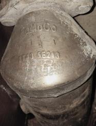 Викуп каталізатора 8T43-5E213-AA 7T43-5E213 / 8G13-5K223-BB FoMoCo Марка автомобіля Ford     Вставка каталізатора Кераміка Тип палива Бензин Каталітична марка FoMoCo