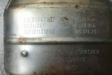 Викуп каталізатора 8518457 8578046  Eberspächer Марка автомобіля BMW Модель автомобіля BMW 1 Series F20 - 1.5D Рік автомобіля 2012|2013|2014|2015|2016|2017|2018 Вставка каталізатора Кераміка Тип палива Бензин Каталітична марка Eberspächer