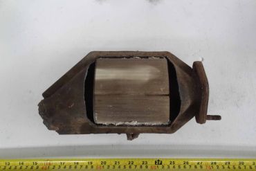 Викуп каталізатора 88GB-5E242-CB 27J3F016 Марка автомобіля Ford     Вставка каталізатора Кераміка Тип палива Бензин