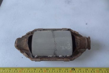 Викуп каталізатора XS61-5E211-KE 1197340 Марка автомобіля Ford     Вставка каталізатора Кераміка Тип палива Бензин