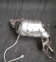 Викуп каталізатора 208A09710R H8201521800  Faurecia Марка автомобіля Renault     Вставка каталізатора Кераміка Тип палива Бензин Каталітична марка Faurecia