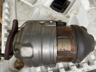 Викуп каталізатора 17140-31C60 Марка автомобіля Toyota     Вставка каталізатора Кераміка Тип палива Бензин