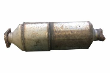 Викуп каталізатора 60666690 2257601200 / 73001270 / 73004090 Zeuna Starker Марка автомобіля Alfa Romeo|Fiat|Lancia Модель автомобіля Alfa Romeo 156 1.9 JTD 1.9 JTD (77 kw)   Вставка каталізатора Кераміка Тип палива Бензин Каталітична марка Zeuna Starker