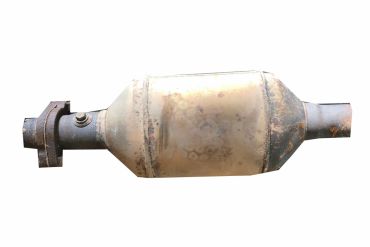 Викуп каталізатора 46518058 73909251 / 2237376001 Zeuna Augsburg Марка автомобіля Alfa Romeo|Fiat|Lancia     Вставка каталізатора Кераміка Тип палива Бензин Каталітична марка Zeuna Augsburg
