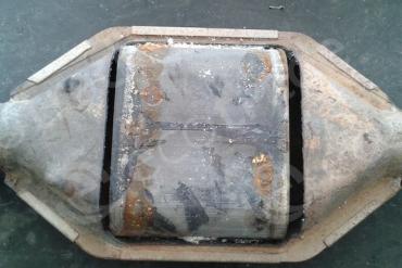 Викуп каталізатора 18450-03070 25146872KD