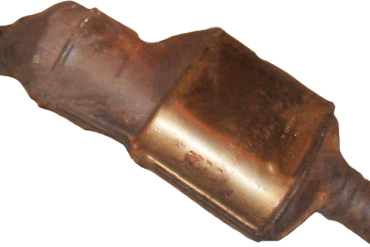 Викуп каталізатора C 195 8200132322 Eberspächer Марка автомобіля Renault Модель автомобіля Renault Espace 2.0   Вставка каталізатора Кераміка Тип палива Бензин Каталітична марка Eberspächer