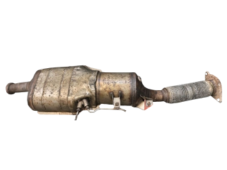 Викуп каталізатора C 591 (CERAMIC) 208029346R Eberspächer Марка автомобіля Renault Модель автомобіля Renault Twingo 1.5 DCi   Вставка каталізатора Кераміка Тип палива Бензин Каталітична марка Eberspächer