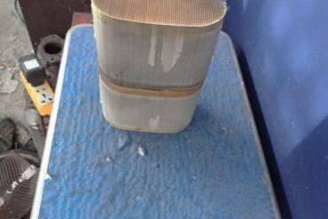 Викуп каталізатора 103W 7003 ; Chrysler 3-Pipe Марка автомобіля Chrysler     Вставка каталізатора Кераміка Тип палива Бензин