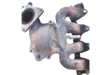 Викуп каталізатора H107472 C79 / 108304 / 070999/6 Марка автомобіля Renault Модель автомобіля Renault Scenic 1 - 1.6 16V   Вставка каталізатора Кераміка Тип палива Бензин