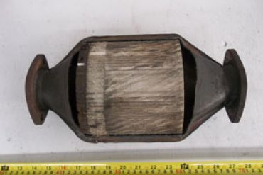 Викуп каталізатора 446 Марка автомобіля Toyota     Вставка каталізатора Кераміка Тип палива Бензин