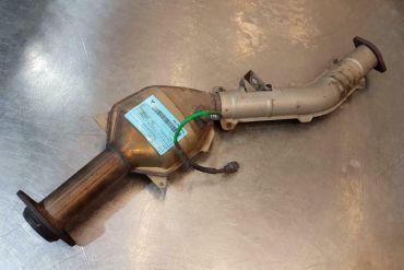 Викуп каталізатора RCFG7 Марка автомобіля Subaru Модель автомобіля Subaru Impreza   Вставка каталізатора Кераміка Тип палива Бензин