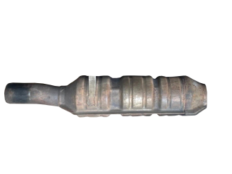 Викуп каталізатора 92811321903  Eberspächer Марка автомобіля Porsche Модель автомобіля Porsche 928 4-7   Вставка каталізатора Кераміка Тип палива Бензин Каталітична марка Eberspächer