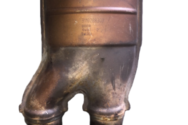 Викуп каталізатора 3110288200 + 3110288300 3110288200 and 3110288300 one set Марка автомобіля Volvo     Вставка каталізатора Кераміка Тип палива Бензин