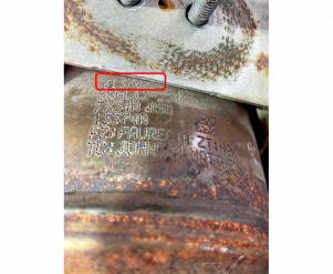 Викуп каталізатора 31370721 Марка автомобіля Volvo     Вставка каталізатора Кераміка Тип палива Бензин