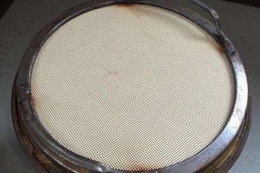 Викуп каталізатора 21716417 s/n 001236119 Марка автомобіля Volvo Модель автомобіля Volvo FH 4 - Euro *   Вставка каталізатора Сажовий фільтр (DPF) Тип палива Дизель