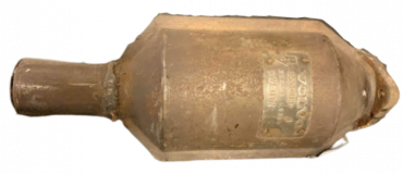 Викуп каталізатора 3531403 2344-1/112B Марка автомобіля Volvo     Вставка каталізатора Кераміка Тип палива Бензин