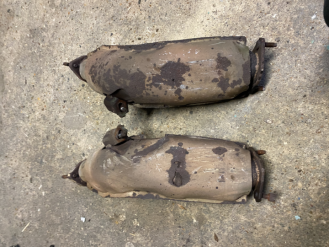 Викуп каталізатора CD7 Fairlady CD7XN Марка автомобіля Nissan   Рік автомобіля 2004 Вставка каталізатора Кераміка Тип палива Бензин