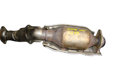 Викуп каталізатора 4DR--- Series 4DREHW Марка автомобіля Nissan Модель автомобіля Nissan Juke 1.6   Вставка каталізатора Кераміка Тип палива Бензин