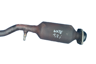 Викуп каталізатора 3VV--- Series 3VVEEV Марка автомобіля Nissan Модель автомобіля Nissan Note 1.2 - E12   Вставка каталізатора Кераміка Тип палива Бензин