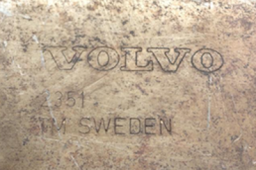 Викуп каталізатора 86776842351 Марка автомобіля Volvo     Вставка каталізатора Кераміка Тип палива Бензин