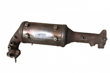 Викуп каталізатора 042331210AC Марка автомобіля Nissan     Вставка каталізатора Кераміка Тип палива Бензин