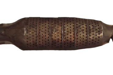 Викуп каталізатора 9143638 Марка автомобіля Volvo     Вставка каталізатора Кераміка Тип палива Бензин