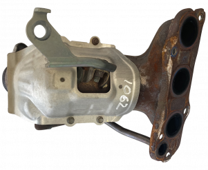 Викуп каталізатора 3HD--- Series 3HDDGL Марка автомобіля Nissan     Вставка каталізатора Кераміка Тип палива Бензин