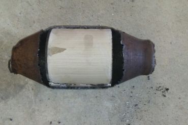 Викуп каталізатора GN2 Марка автомобіля Toyota     Вставка каталізатора Кераміка Тип палива Бензин