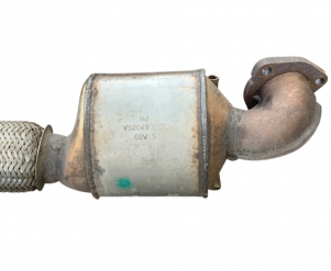 Викуп каталізатора VS20493007 NJ / 02W15 Марка автомобіля Volvo     Вставка каталізатора Кераміка Тип палива Бензин