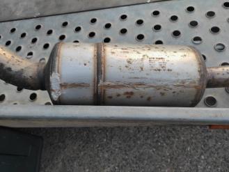 Викуп каталізатора KBA 17078 103R-000313 / TYP : DPF036 Марка автомобіля Audi|Volkswagen Модель автомобіля Audi A4 2.5 TDI|Volkswagen Passat 2.5 V6 TDI (3BG)   Вставка каталізатора Сажовий фільтр (DPF) Тип палива Дизель