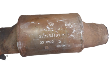 Викуп каталізатора 377253101K Марка автомобіля Volkswagen     Вставка каталізатора Кераміка Тип палива Бензин