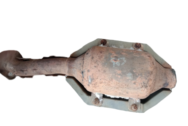 Викуп каталізатора AAZ Марка автомобіля Mitsubishi Модель автомобіля Mitsubishi Space Star 1.0 1.2   Вставка каталізатора Кераміка Тип палива Бензин