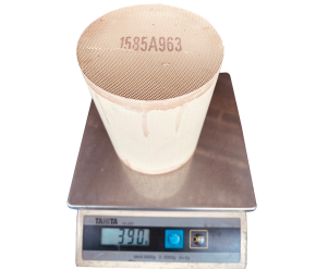 Викуп каталізатора 1585A963 - Monolith 3V44 Марка автомобіля Mitsubishi     Вставка каталізатора Кераміка Тип палива Бензин