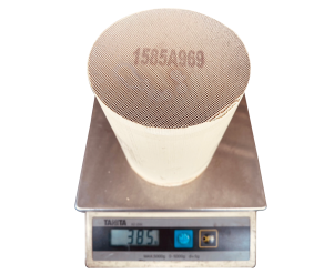 Викуп каталізатора 1585A969 - Monolith 3V44 Марка автомобіля Mitsubishi     Вставка каталізатора Кераміка Тип палива Бензин