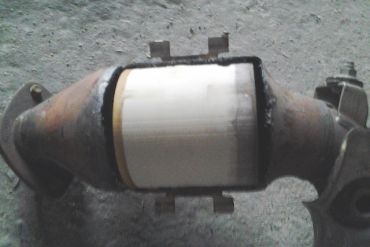 Викуп каталізатора R31400 Марка автомобіля Toyota     Вставка каталізатора Кераміка Тип палива Бензин