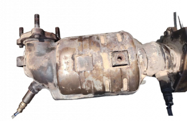 Викуп каталізатора 4W Марка автомобіля Mitsubishi     Вставка каталізатора Кераміка Тип палива Бензин