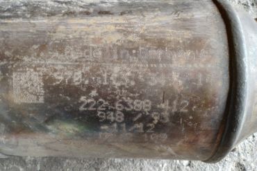 Викуп каталізатора 97011334914 2226388412 Марка автомобіля Porsche     Вставка каталізатора Кераміка Тип палива Бензин