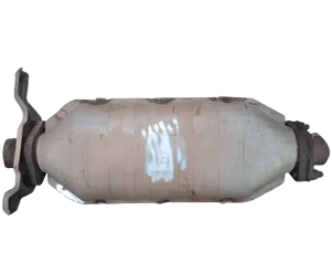 Викуп каталізатора Z1 Марка автомобіля Mitsubishi     Вставка каталізатора Кераміка Тип палива Бензин