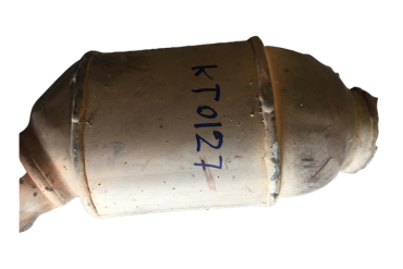 Викуп каталізатора KT 0127 A1404903636 Zeuna Starker Марка автомобіля Mercedes Benz Модель автомобіля Mercedes Benz E-Class W210 - E-430 V8 E-Class   Вставка каталізатора Кераміка Тип палива Бензин Каталітична марка Zeuna Starker