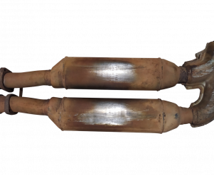 Викуп каталізатора KT 0043 A1404901236 / 223962003/004 Zeuna Starker Марка автомобіля Mercedes Benz     Вставка каталізатора Кераміка Тип палива Бензин Каталітична марка Zeuna Starker