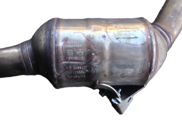 Викуп каталізатора KT 0322  Tenneco Марка автомобіля Mercedes Benz     Вставка каталізатора Кераміка Тип палива Бензин Каталітична марка Tenneco