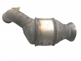 Викуп каталізатора 103R-000252 DB04 Марка автомобіля Mercedes Benz Модель автомобіля Mercedes Benz C-Class W203 - 2.2 CDI C200 W203 - 220CDI|Mercedes Benz E-Class W211 - 220 Cdi Рік автомобіля 2003 Вставка каталізатора Кераміка Тип палива Бензин