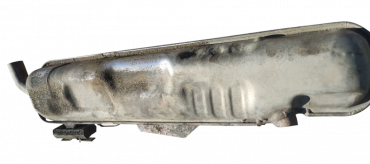 Викуп каталізатора KAT 37 103R-000213 / 037791 / 239631 Марка автомобіля Mercedes Benz     Вставка каталізатора Кераміка Тип палива Бензин