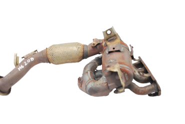 Викуп каталізатора PE28 Марка автомобіля Mazda Модель автомобіля Mazda 3 2.0|Mazda CX-3 2.0|Mazda CX-5 2.0|Mazda 6 2.0 GJ Рік автомобіля 2013|2014|2015|2016|2017|2018 Вставка каталізатора Кераміка Тип палива Бензин