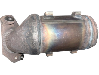 Викуп каталізатора 0V110 Марка автомобіля Toyota Модель автомобіля Toyota RAV4 2.5L Рік автомобіля 2015 Вставка каталізатора Кераміка Тип палива Бензин