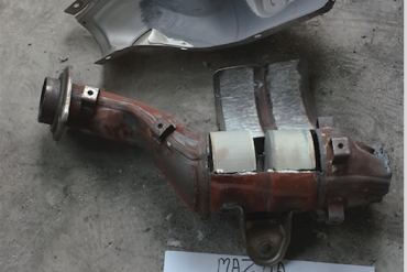 Викуп каталізатора L535 L548205XA Марка автомобіля Mazda     Вставка каталізатора Кераміка Тип палива Бензин