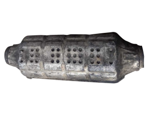 Викуп каталізатора RF40 0.7 Марка автомобіля Mazda     Вставка каталізатора Кераміка Тип палива Бензин