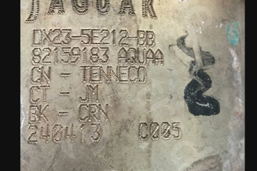 Викуп каталізатора DX23-5E212-BB 82159183 AQUAA Марка автомобіля Jaguar     Вставка каталізатора Кераміка Тип палива Бензин